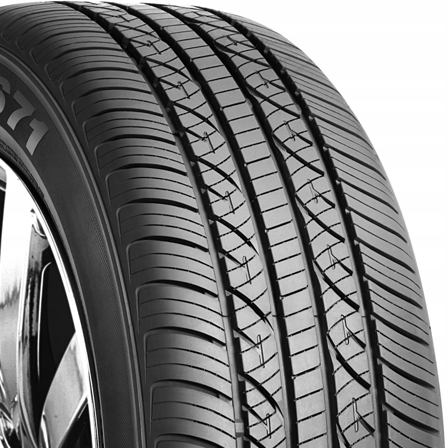 215/70R16 opona NEXEN CP671 RPB 100H